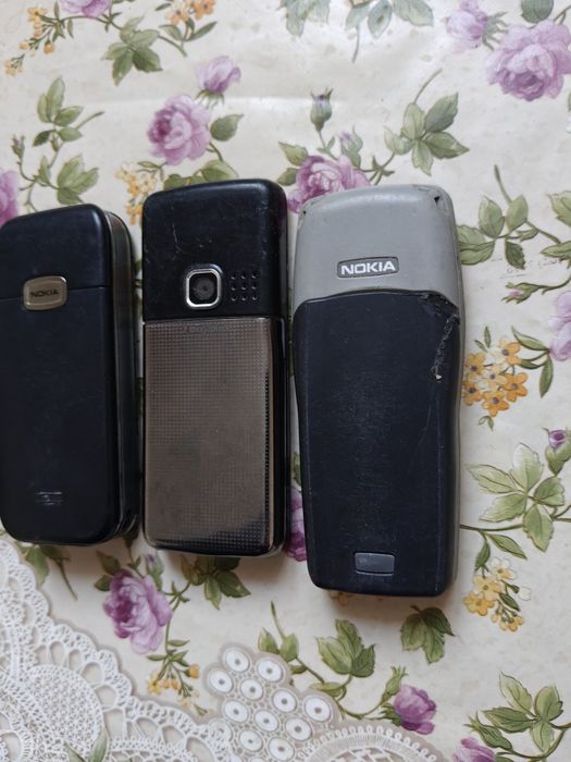 Продам кнопочные телефоны Нокиа