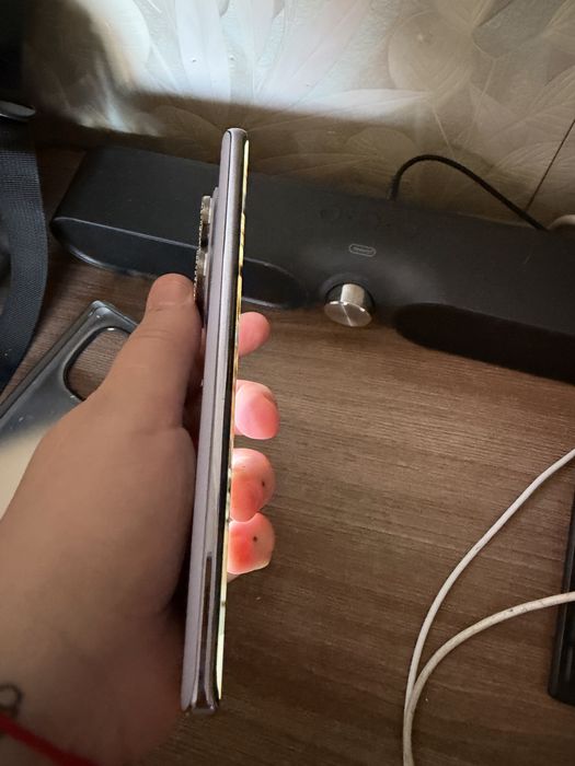 Продам редми нот 14 про