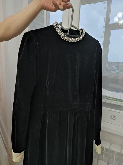 Платье черное бархатное