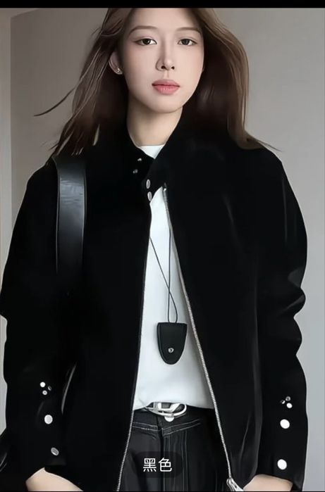 Бомбер женский демисезон