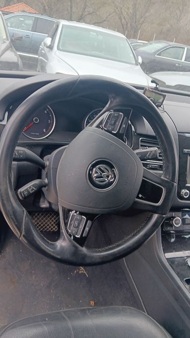 VW Touareg 3.0 TDI V6,CRC ,245 к.с. , автоматик,60 броя на части