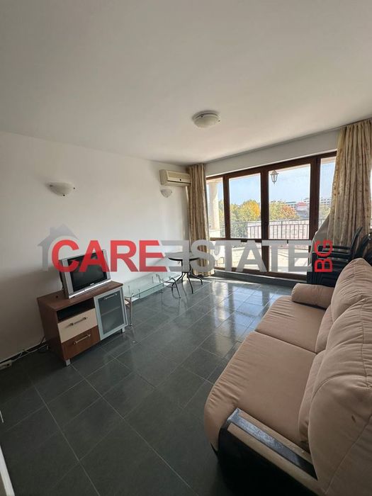 Продава се Четиристаен апартамент в к.к. Слънчев бряг - 150 кв.м за 800 €/кв.м - Снимка #2