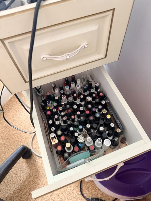 Продам все для маникюра