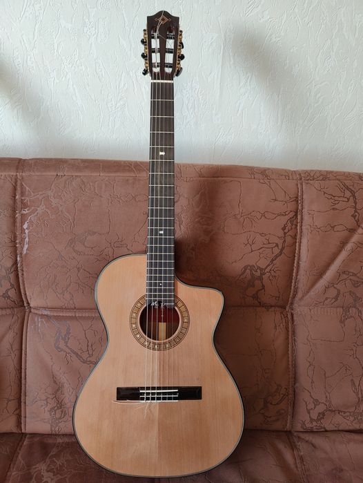 Трансакустикий Martinez MP-14-MH