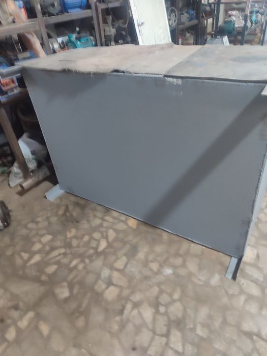 Продаёться железная ванна