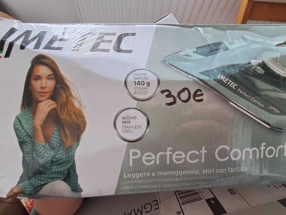Vand cositori cu acumulatori , fiere de calcat , lenjerii pentru pat mari albe ,prosoape albe , satie de calcat verticala ,