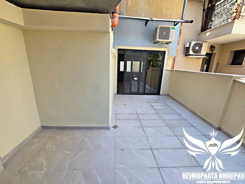 Продавам ново помещение, офис, студио, магазин 100кв. Пловдив център