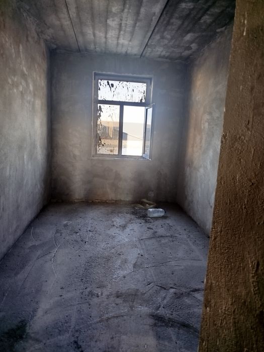 3хона 3-этаж 70.5кв