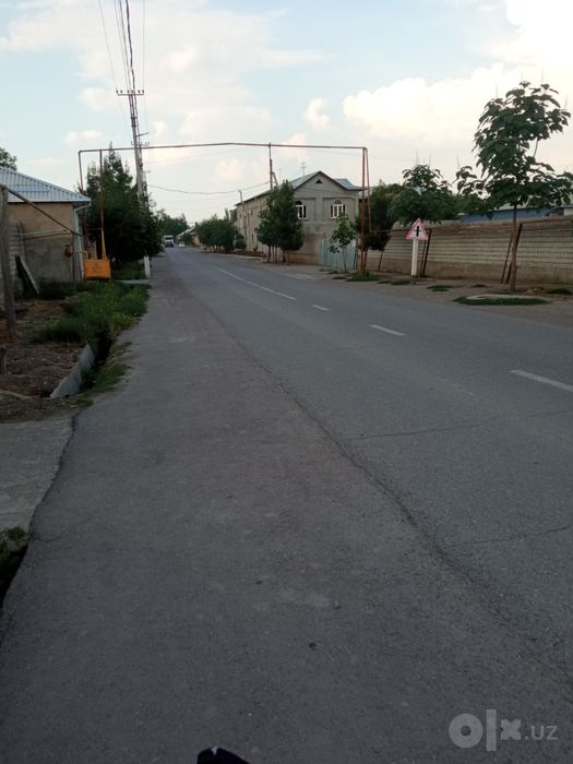 Darxan mahalladan 3 sotix yer sotiladi