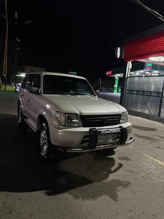 Land Cruiser Prado 90