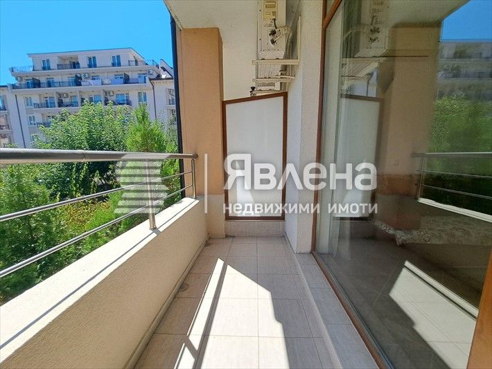 Продава се Едностаен апартамент в к.к. Слънчев бряг - 35 кв.м за 1286 €/кв.м - Снимка #4