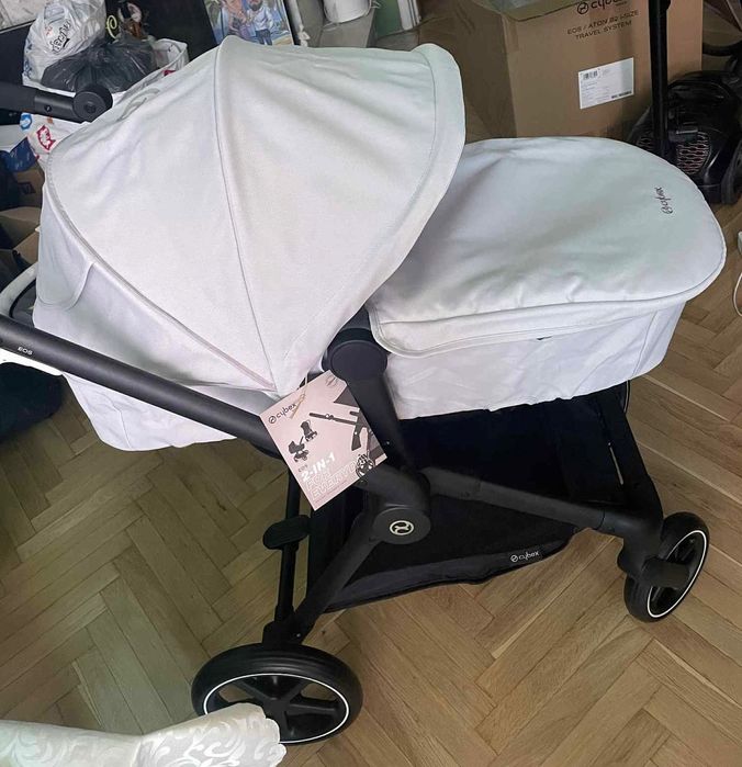 Количка CYBEX eos basic blk