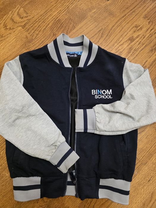 Продам детскую одежду