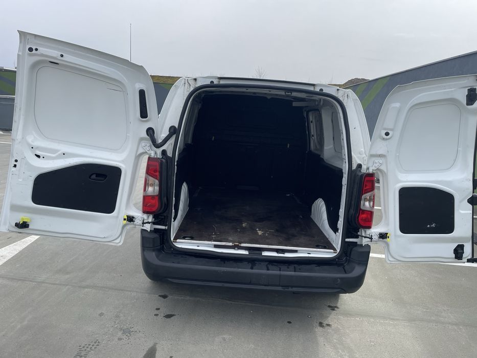 Opel Combo  2022  1.5Tdci Autoutilitara!