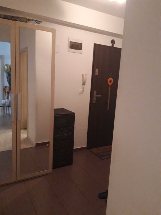 Dau in chirie apartament 2 camere zona Soarelui