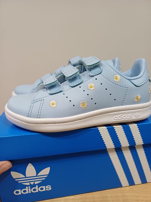Детски обувки Адидас