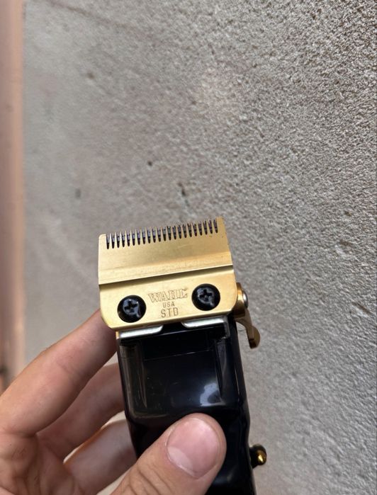 Masina de tuns - WAHL - Magic Clipper fara fir - Gold Edition - Gratare Premium