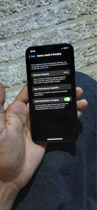 Iphone x 64 gb sotiladi
