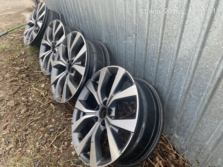 Продам диски в отлично состоянии