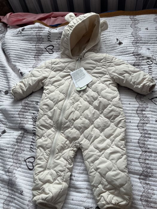 Продам детский комбинезон