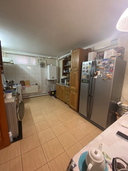 Продам частный  2х этажный дом.