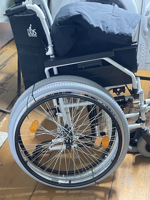 Коляска для инвалидов
