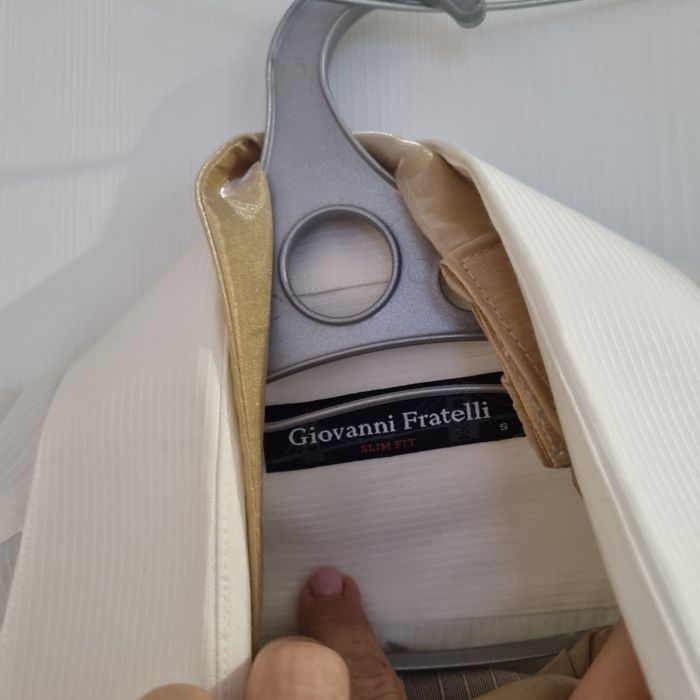 Costum bărbătesc de ceremonie – set complet
Brand Giovani Fratelli, In