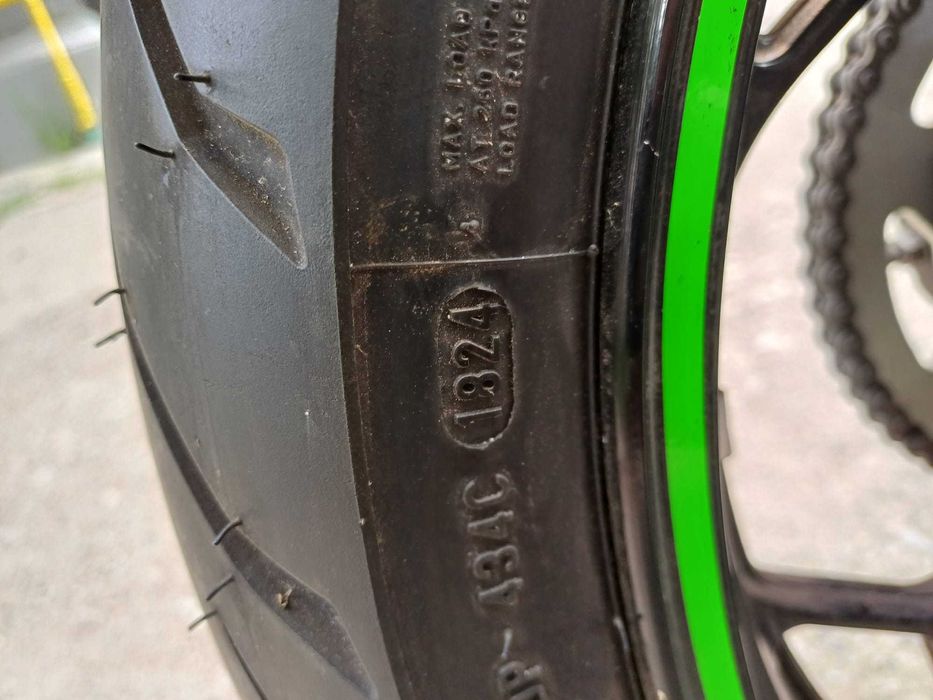 Vand motocicleta Kawasaki ninja 125 CC