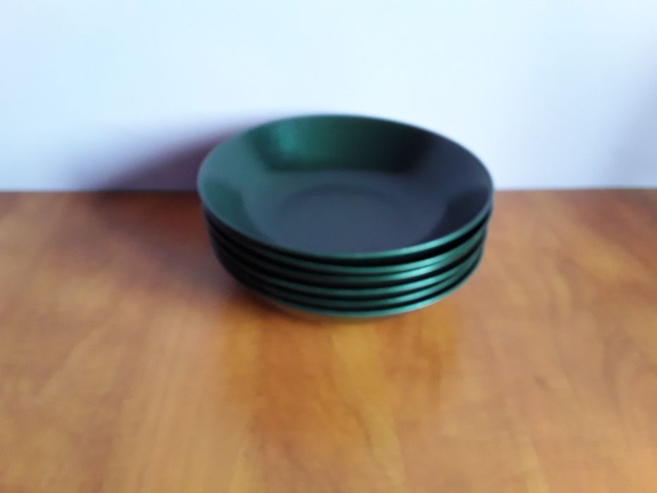 Vând Set 6 Farfurii Adînci Noi