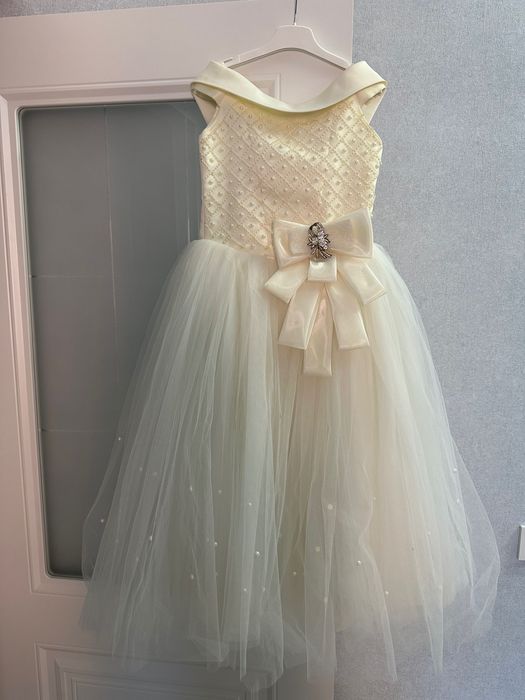 бальное платье на 9-10 лет