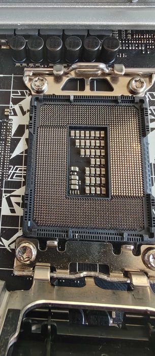 Дънна платка / Дъно ASUS Rog Strix Z690-A Gaming WiFi Mainboard