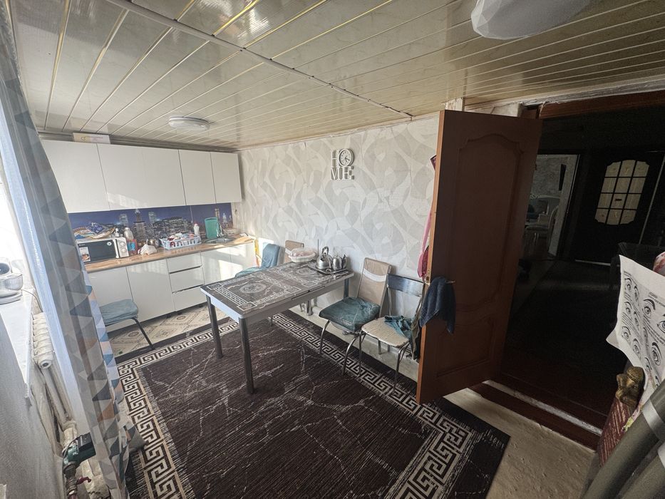 Продам 2х квартирный дом