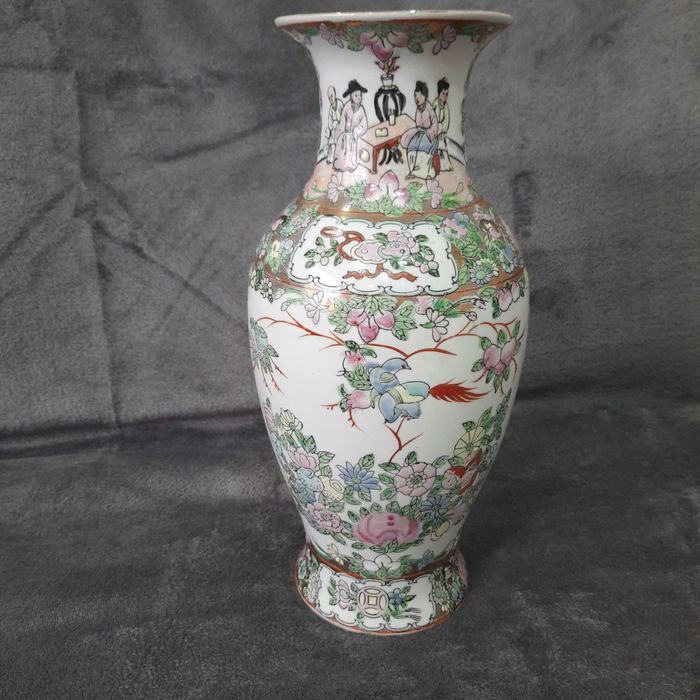 Китайска порцеланова ваза