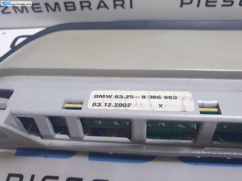 Lampa Tripla Stop Auxiliar Central Luneta Geam Sticla Portbagaj BMW Seria 3 E46 Berlina Sedan Limuzina 1997 - 2006 Cod 8386963 [S0132]