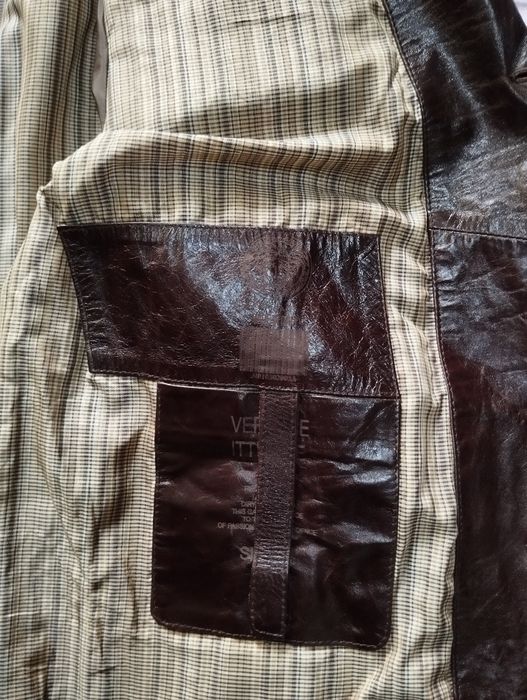 Кожанная куртка продается