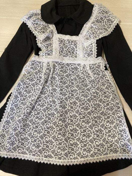 Продам школьную форму