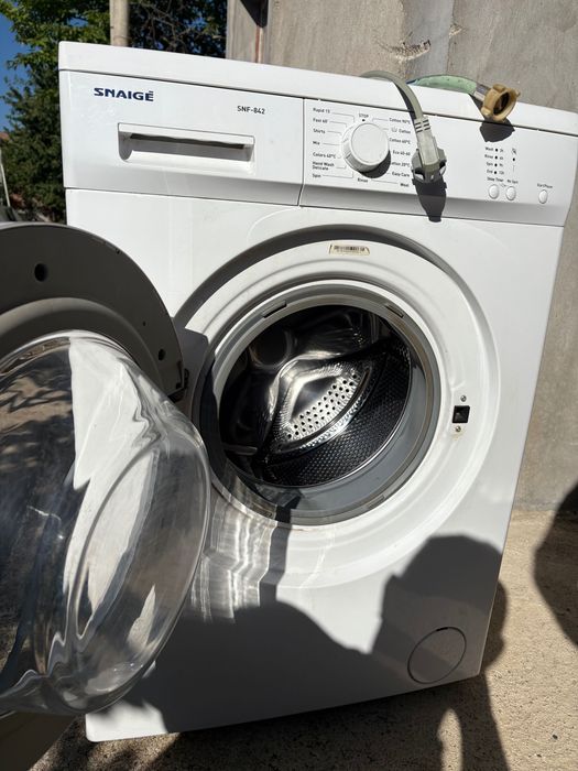Продавам автоматична пералня