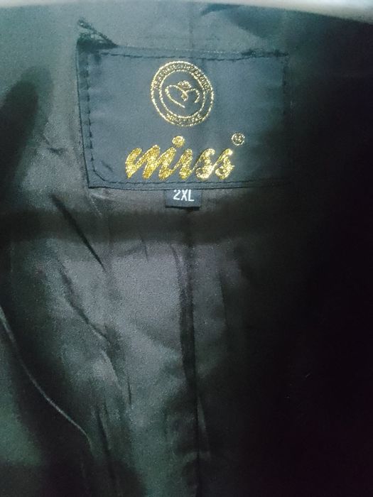 7tasi birda shuba 46 -48razmerli