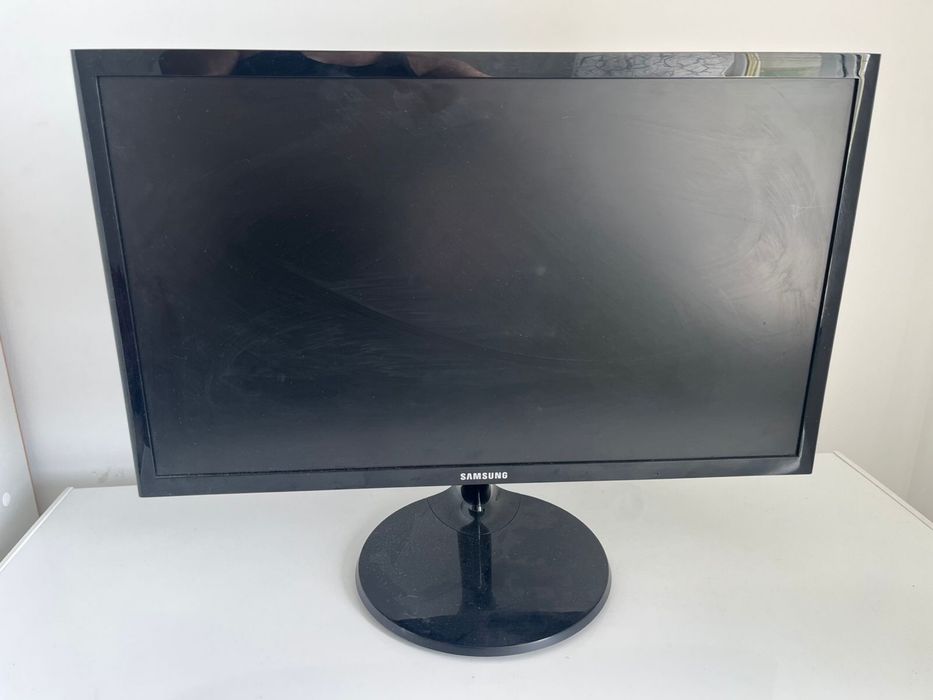 Монитор Samsung LED ''22''дюйм