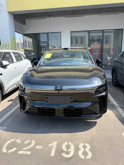 BYD  zeekr 7x rwd 605 r20
