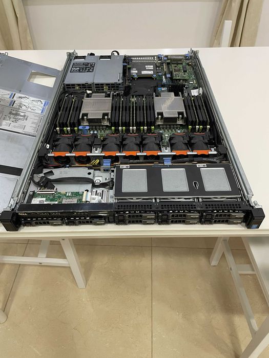 Server Dell PowerEdge R630 CPU E5 2,60, 64GB RAM, RAID PERC H730p ...