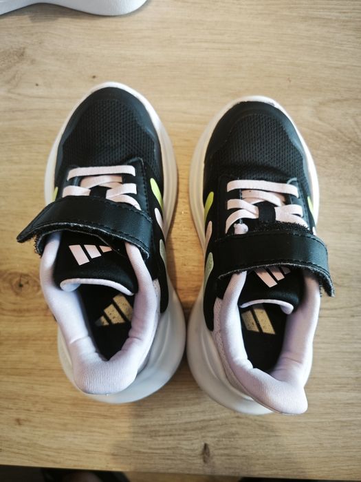 Детски оригинални маратонки Adidas