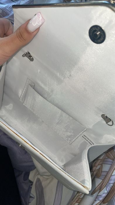 Официална бляскава чанта