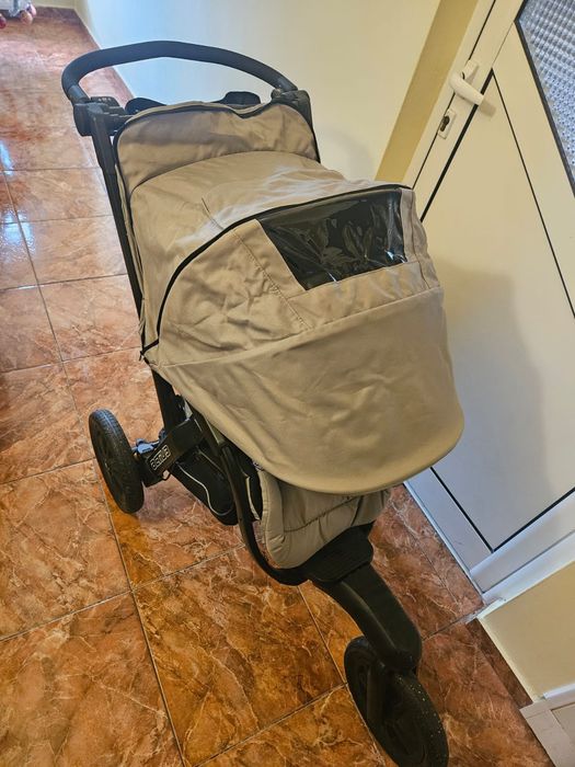 Carucior, Chicco Activ3, gri, 3 roti, cadru din aluminiu, greutate maxima 22kg