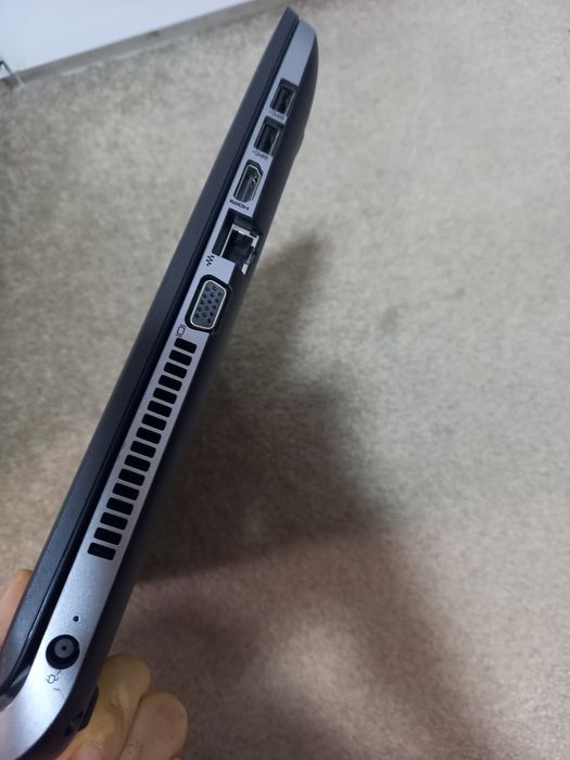 Laptop intel i5,ssd,baterie noua 8gb ram