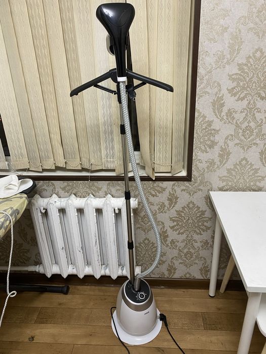 Продается паровый утюг