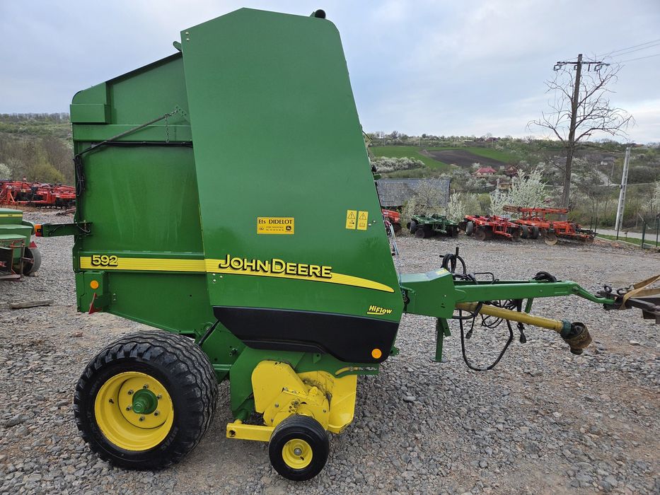 Presa Balotat John Deere 592