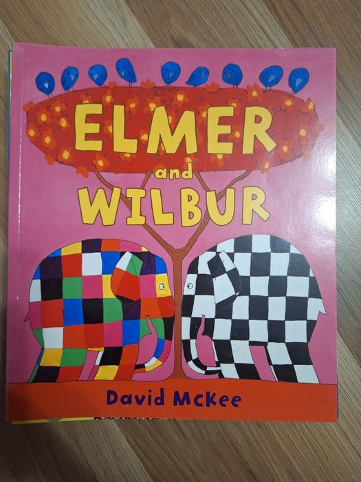 10 книги на английски език за слончето Елмер / Elmer