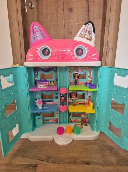 Къща Gabby's dollhouse