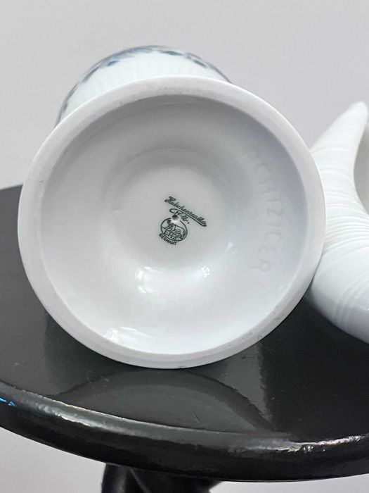 Set 2 piese w germania HUTSCHENREUTHER portelan bibelouri bibelou